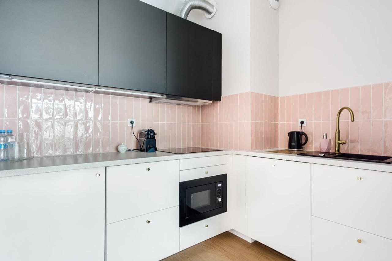 Apartament Male Garbary พอซนาน ภายนอก รูปภาพ